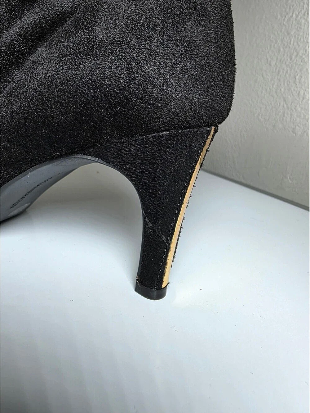 BCBGeneration Black Suede Gold Zipper Gold Kitten Heel Knee High Boots Size 6.5M